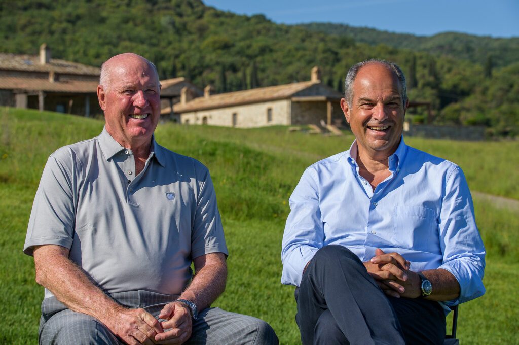 Tom Weiskopf und Massimo Ferragamo. Foto Rosewood Castiglion del Bosco